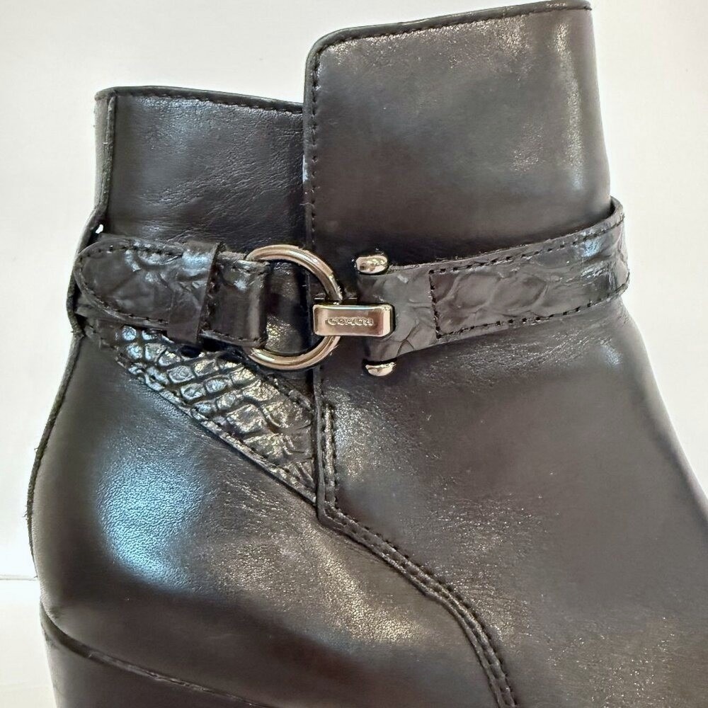 Coach Black Leather Snakeskin Strap Block Heel Ankle Booties Size 9B Round Toe - Picture 2 of 12
